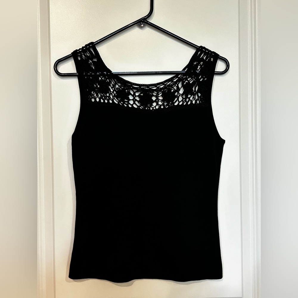 Elegant Black Lace Top Women's Blouse Large